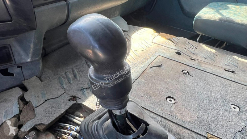 جرار Renault 385 (POMPE MANUELLE / MANUAL PUMP...