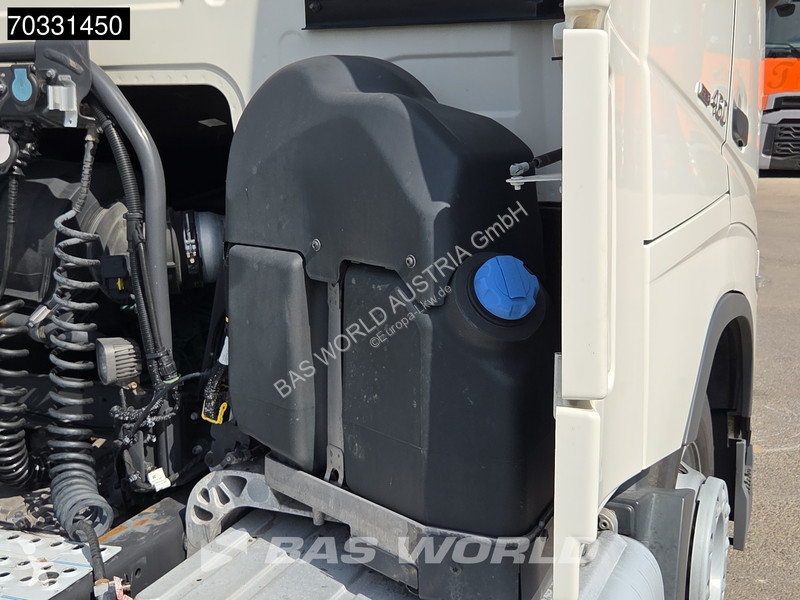 جرار Volvo FH 460 4X2 Globe Mega XL 2x Tanks...