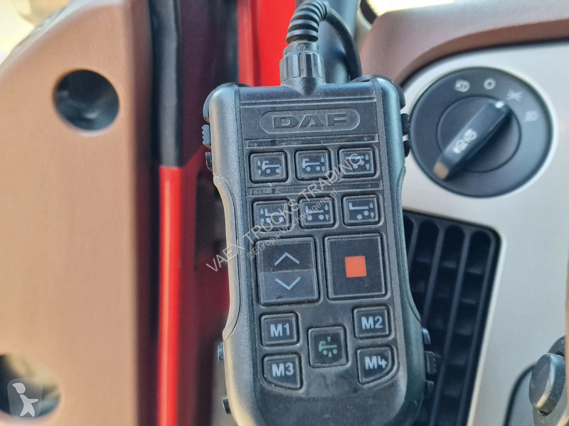 Тягач DAF 530 SpaceCab 4x2 - Retarder -...