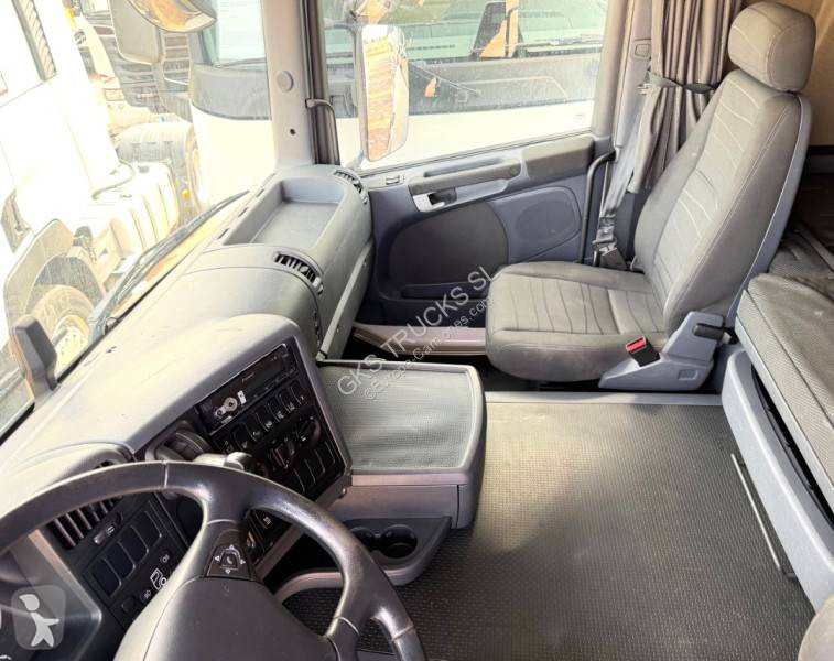 جرار Scania