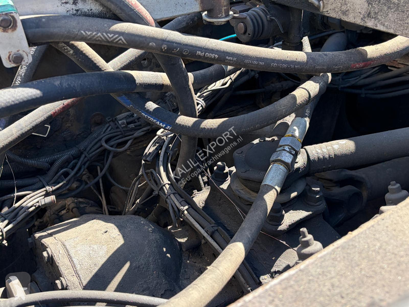 جرار Volvo 520 Heavy Duty Tractor - 6x4 - Euro...