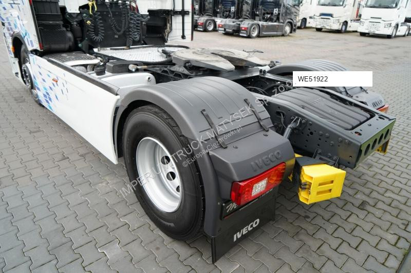 Влекач Iveco S 530