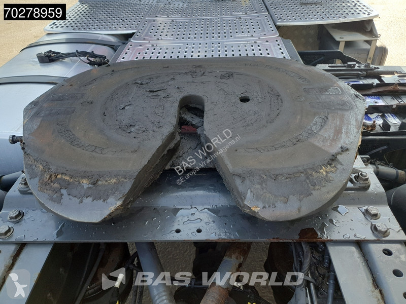 جرار DAF 530 4X2 Engine problem! Missing parts...