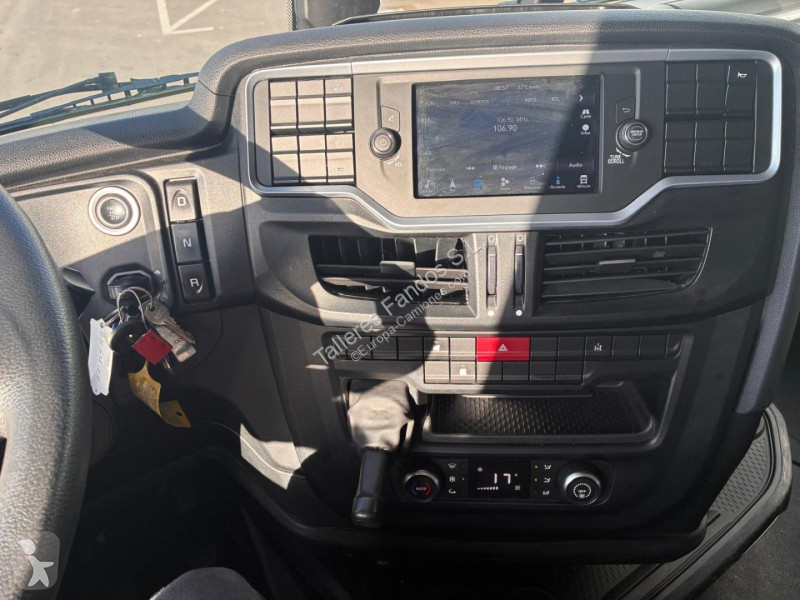 Traktor Iveco  490 AUTOMATICO CON INTARDER
