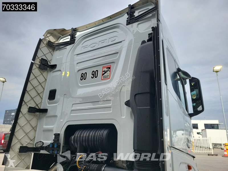 جرار Ford F-Max 500 4X2 Retarder 2x Tanks...