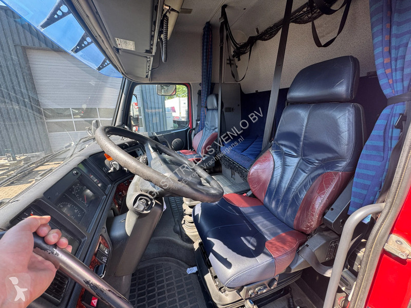 جرار Volvo 12420 6x2/4 Globetrotter *NL-Truck*