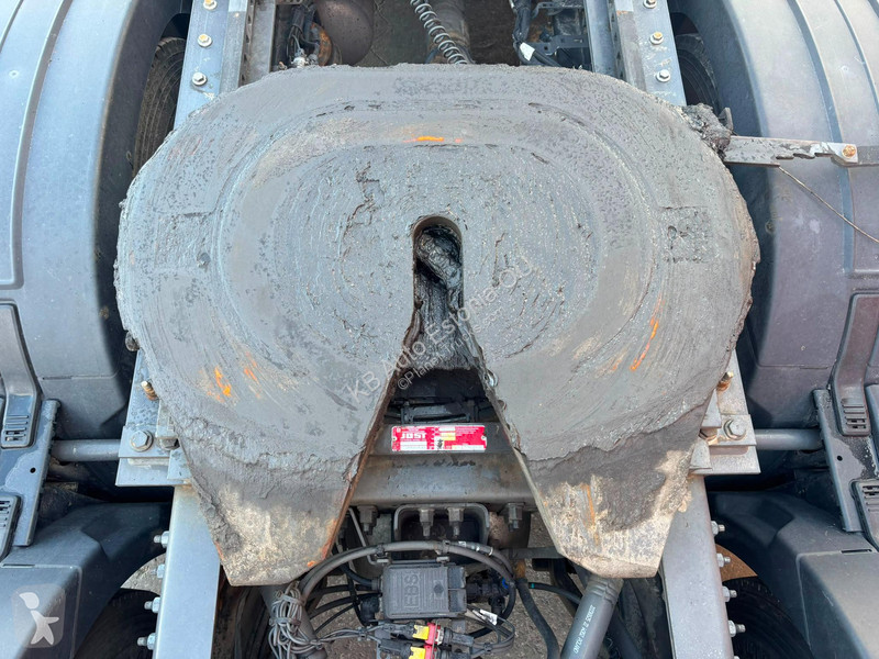 جرار Volvo 500 6x2 GLOBE XL / RETARDER / DOUBLE...