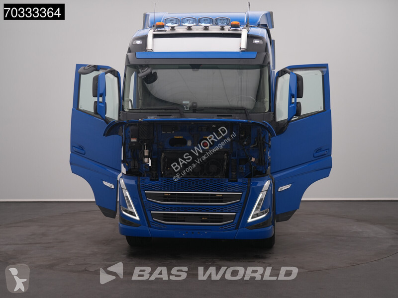 Cap tractor Volvo 500 4X2 Retarder Standklima...