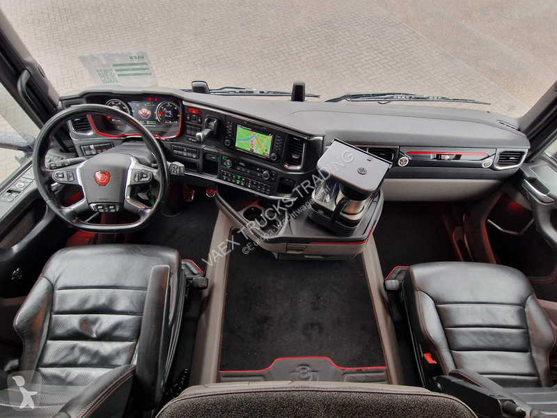 Cap tractor Scania R590 V8 NGS Highline 6x2 -...