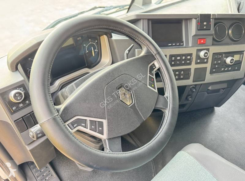 جرار Renault