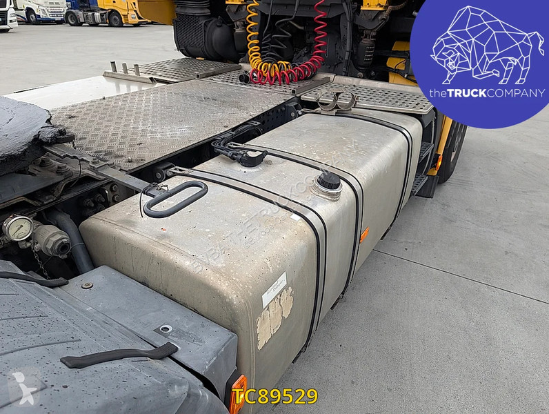 Tracteur Iveco 440 S46
