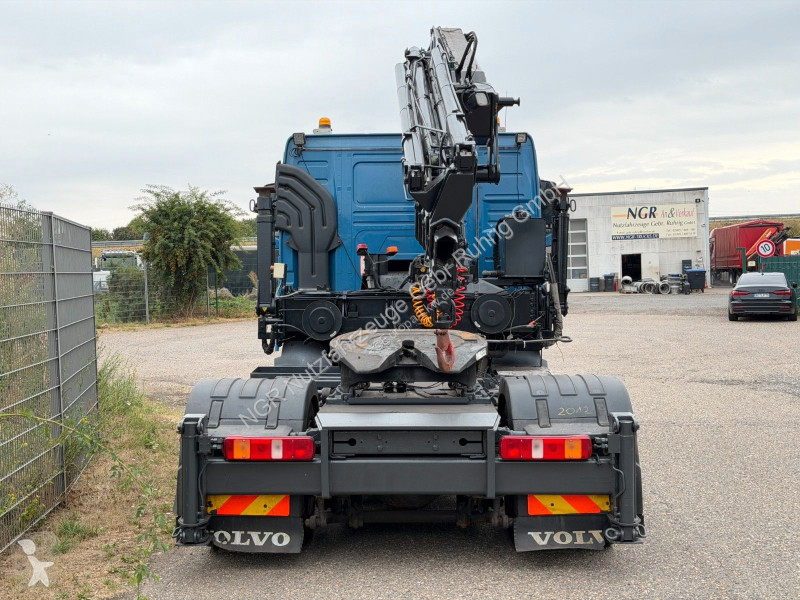 جرار Volvo 420 6x2 mit Ladekran HLK 231 | 4x...
