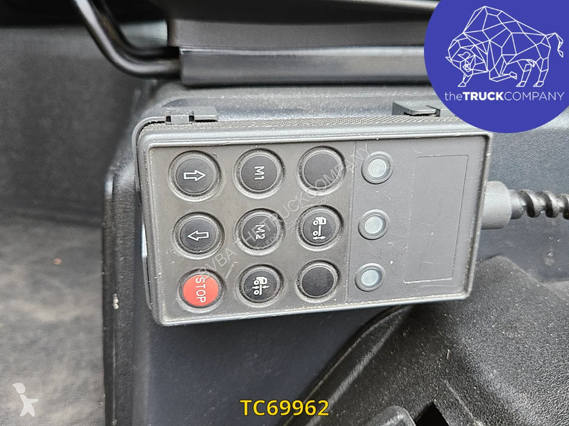 Тягач Iveco