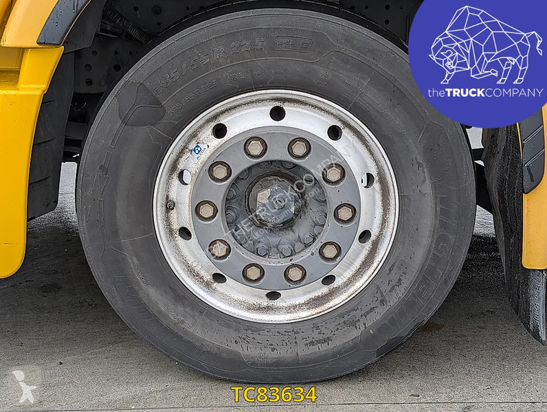 Trekker Iveco 440 S46