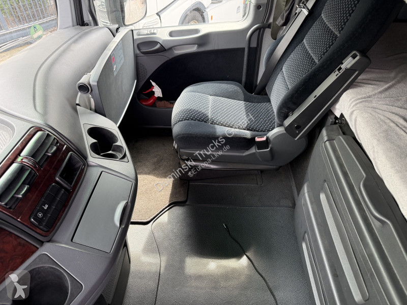 Tracteur Mercedes MP3 1846 LS Megaspace