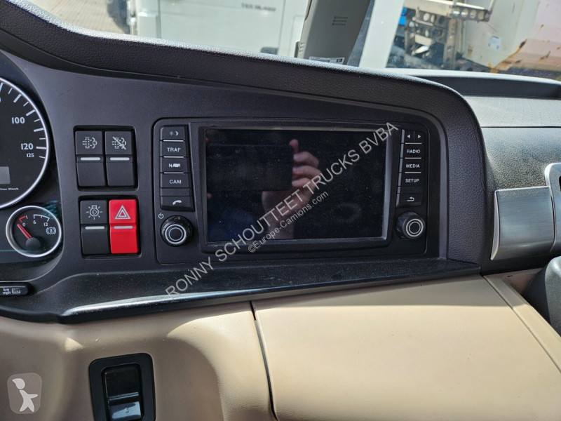 Trekker MAN TGS 18.500 H BL 4x4 TGS 18.500 H BL...
