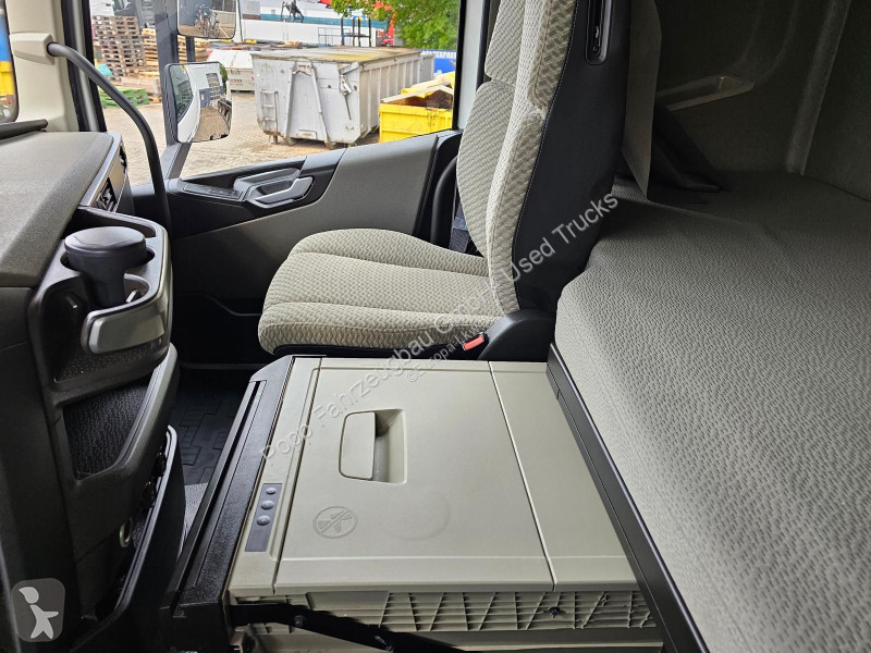 Tracteur Volvo 500...
