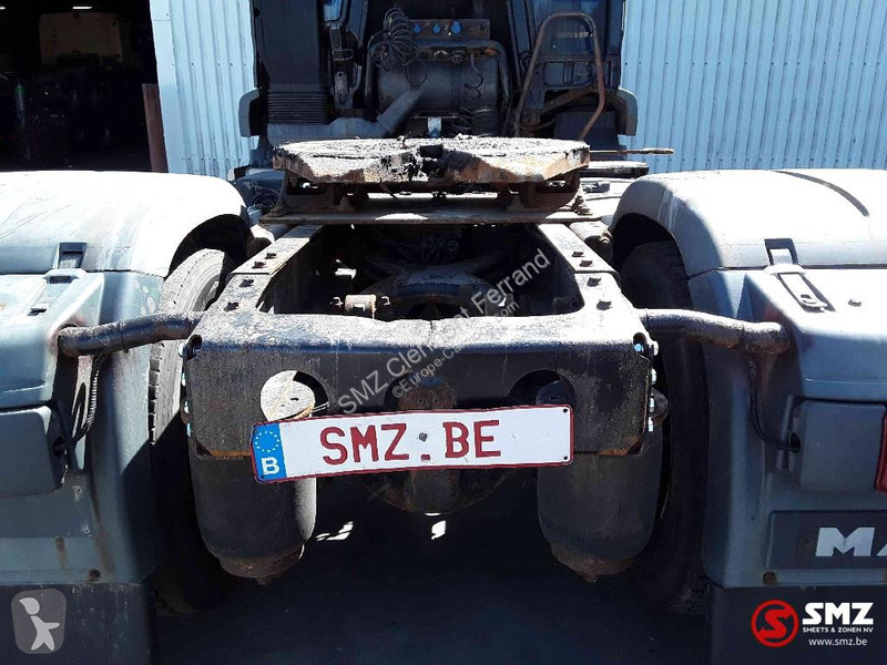 Tracteur MAN 18.400
