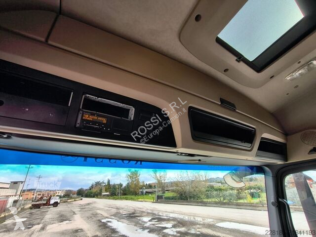 Tratores Mercedes - New 2546 L Distribuzione