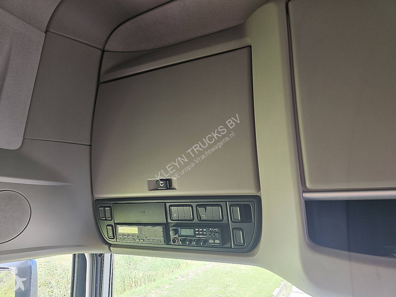 Tracteur DAF 450