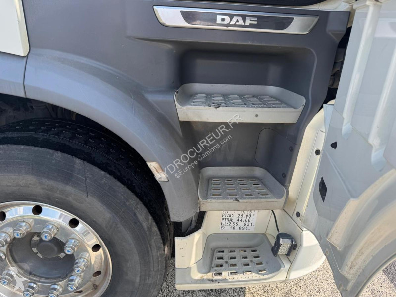 Tracteur DAF