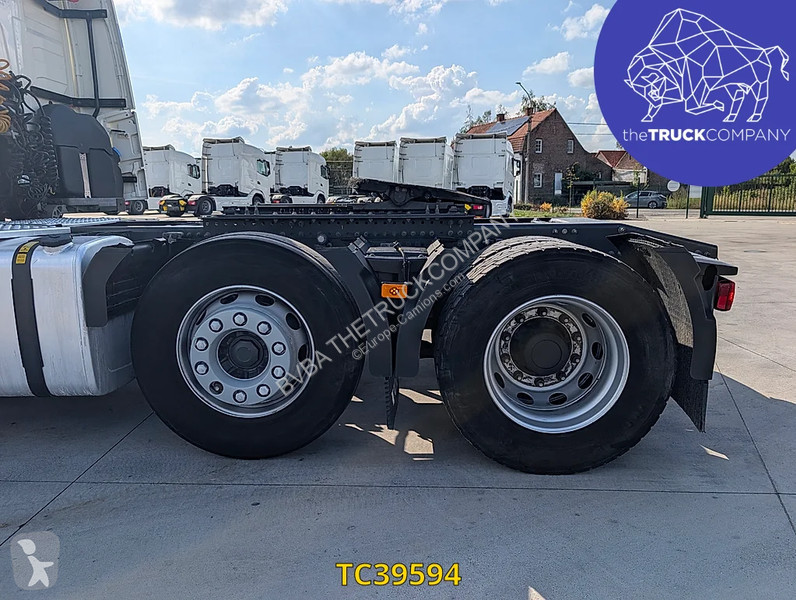 Cabeza tractora Volvo 500