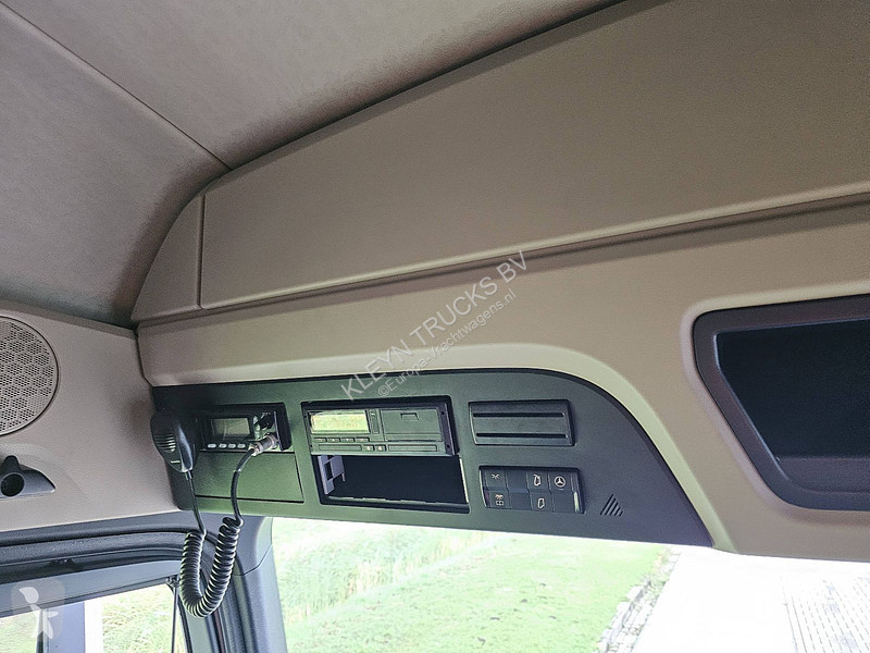 Trekker Mercedes ACTROS 1836