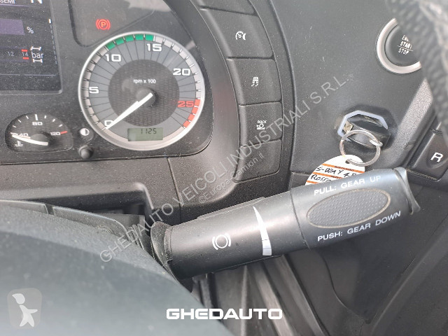 Cabeza tractora Iveco Stralis TRATTORE STRADALE...