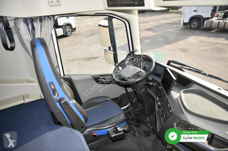 Cabeza tractora Volvo 500 Globetrotter XL Varios