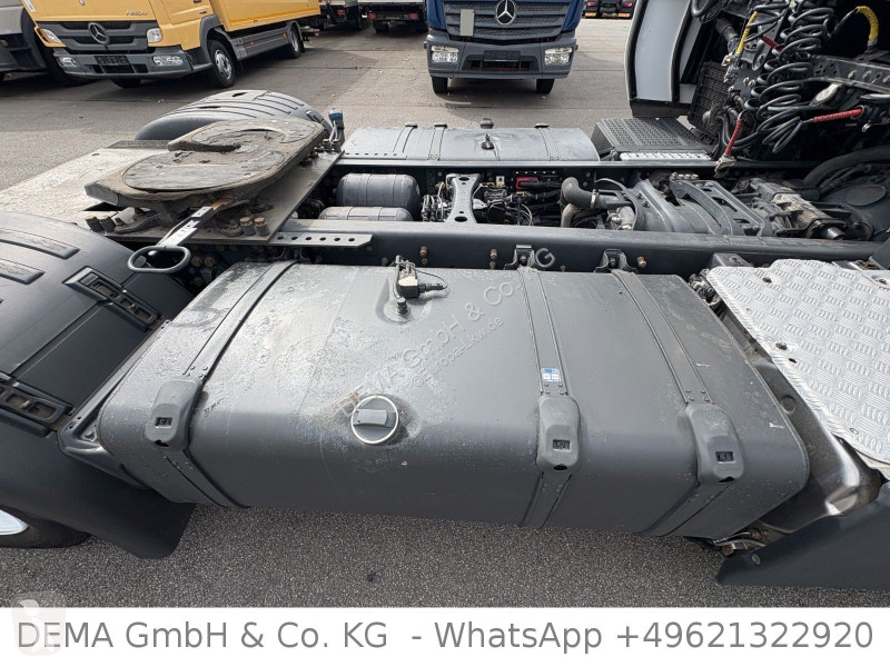 Cabeza tractora Scania...