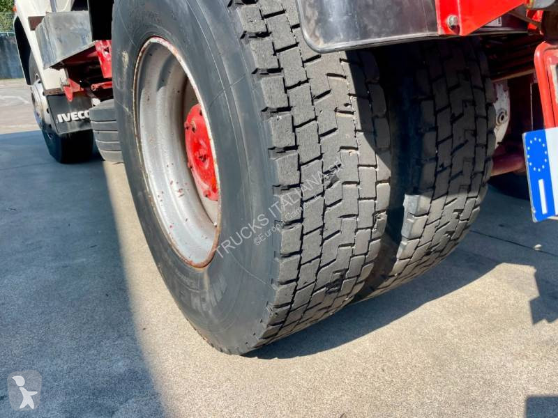 Cabeza tractora Iveco