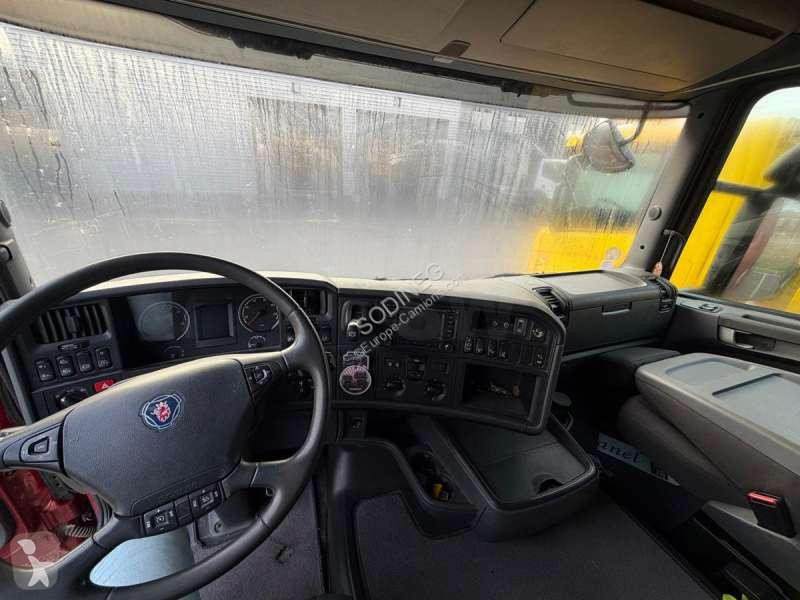 Scania 560 6X4 tractor unit