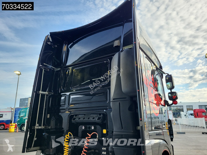 Nyergesvontató DAF 530 4X2 SSC APK 01-2027...