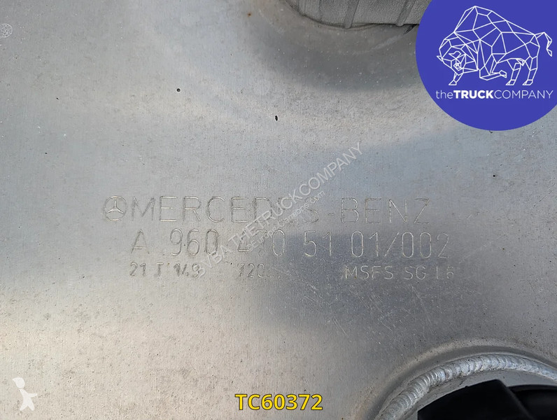 Tahač Mercedes 1853