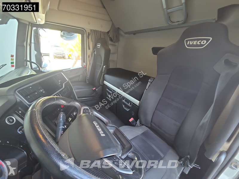 Nyergesvontató Iveco S-Way 490 4X2 Retarder 2x...