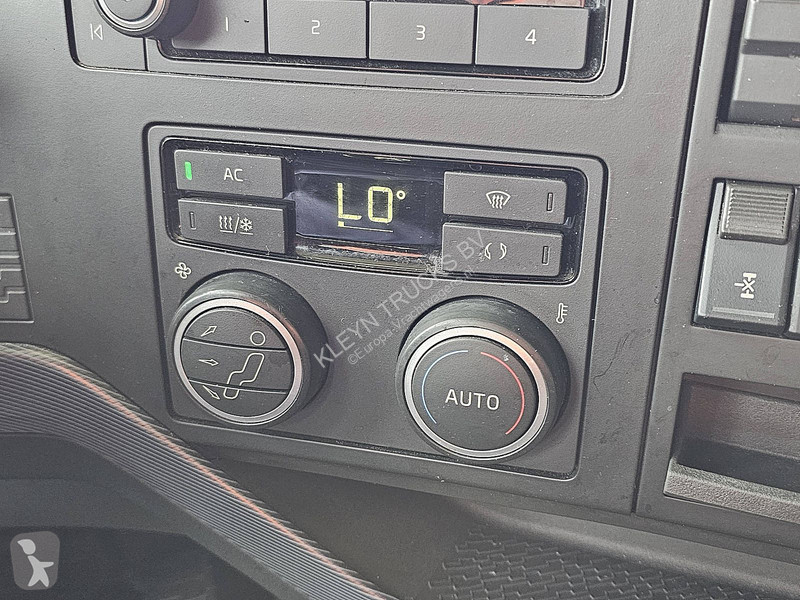 Tahač Volvo 500 globetrotter XL