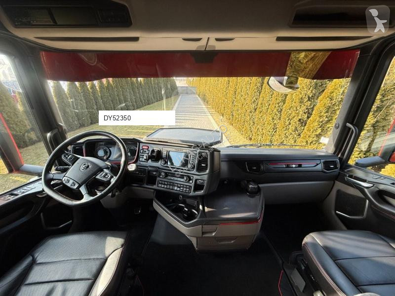 Tahač Scania S 590