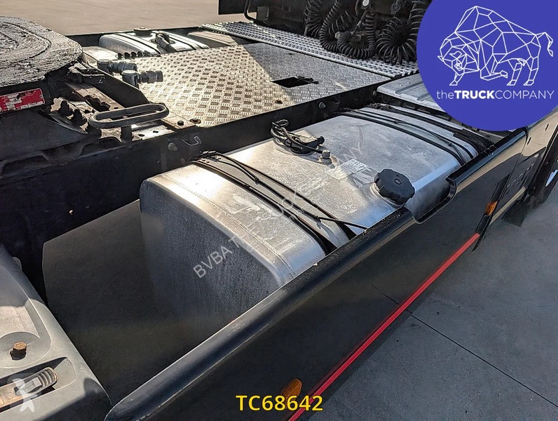 Тягач MAN 18.580