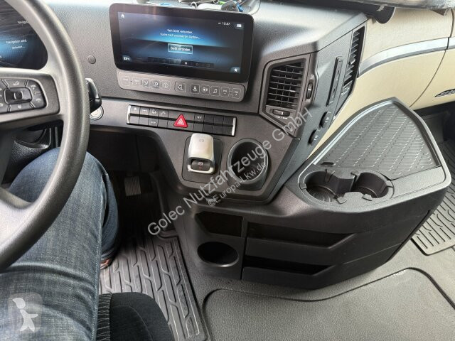 Tahač Mercedes Actros 1851 4x2 Euro 6 SZM...