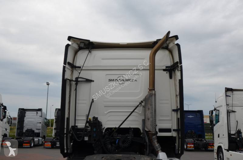 Tractor Scania 450