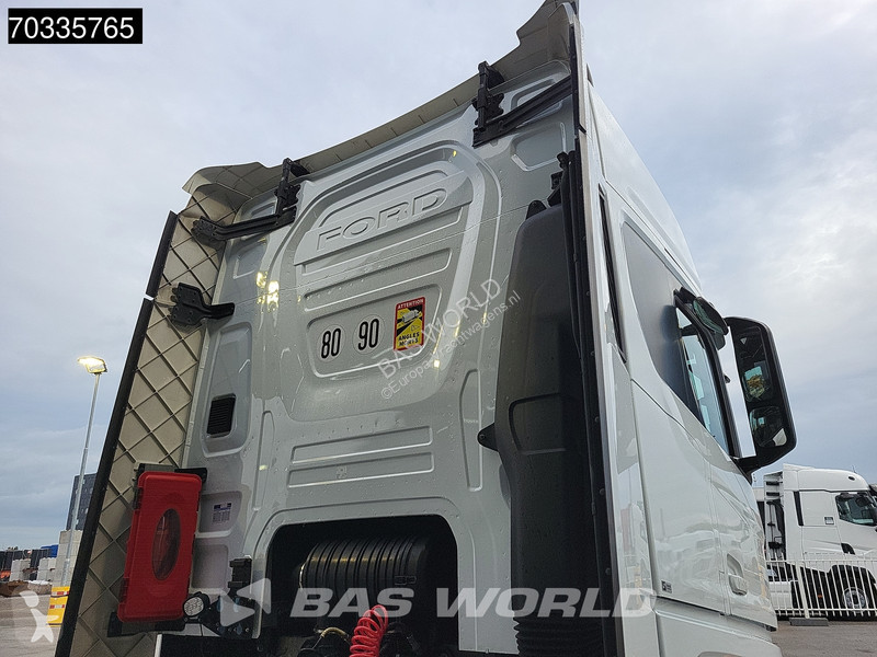 Tractor Ford F-Max 500 4X2 Retarder 2x Tanks...
