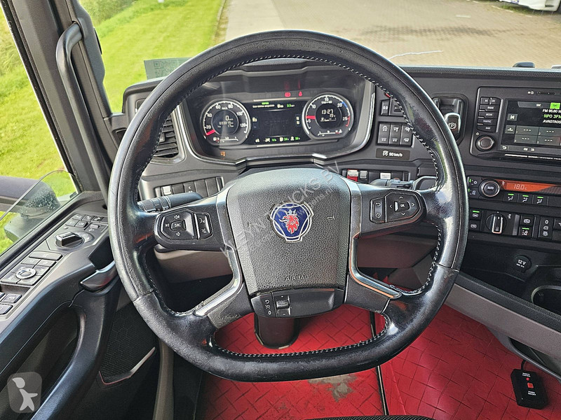 Тягач Scania 6x2/4 NB
