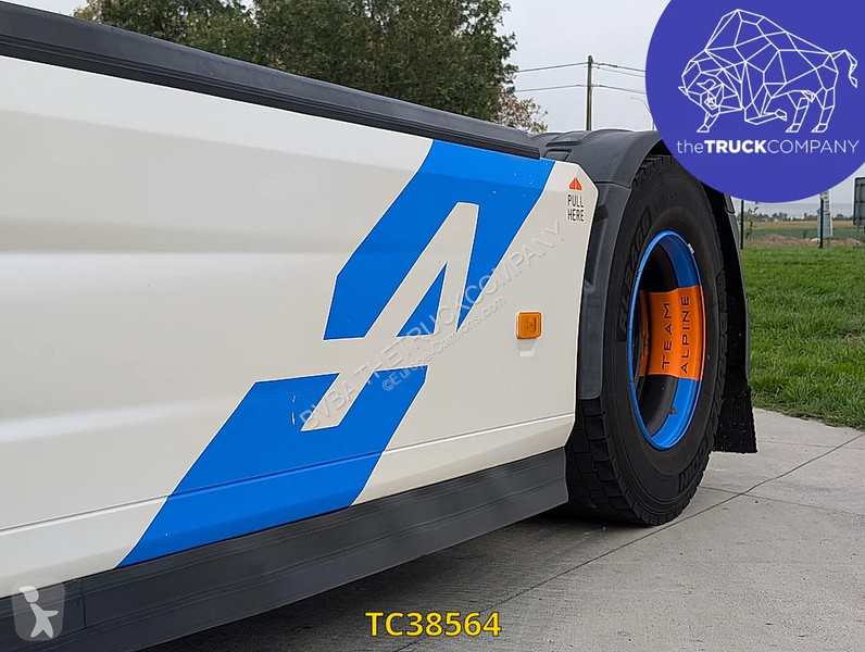 Cap tractor Renault T 520 “Alpine”