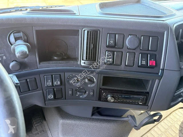 Cap tractor Volvo GLOBETROTTER (D13 ENGINE)...