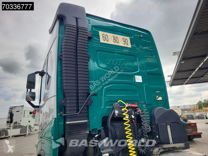 Tractor Volvo 550 6X4 Retarder 2x Tanks APK...