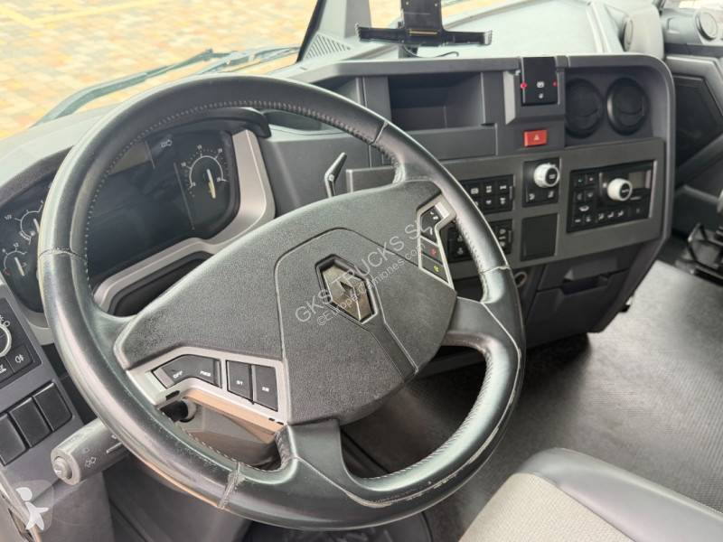 Tratores Renault 480
