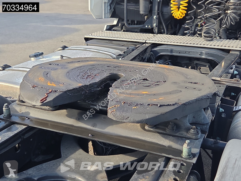 Тягач MAN 18.510 4X2 GM Retarder 2xTanks Navi