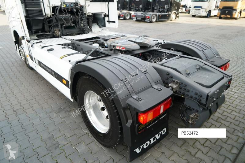 Тягач Volvo FH 500