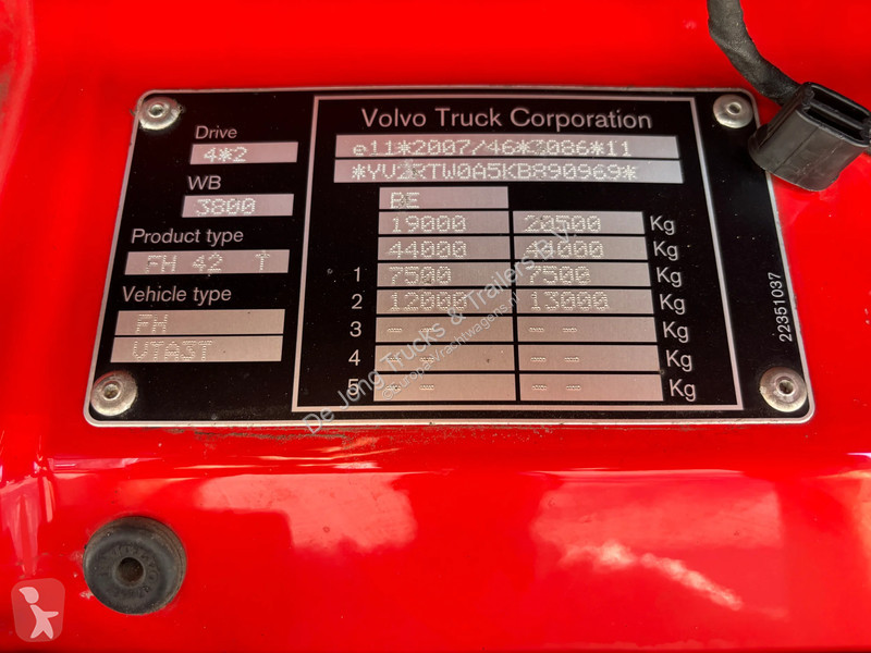 Traktor Volvo 13420 Globetrotter / 331.938 km!