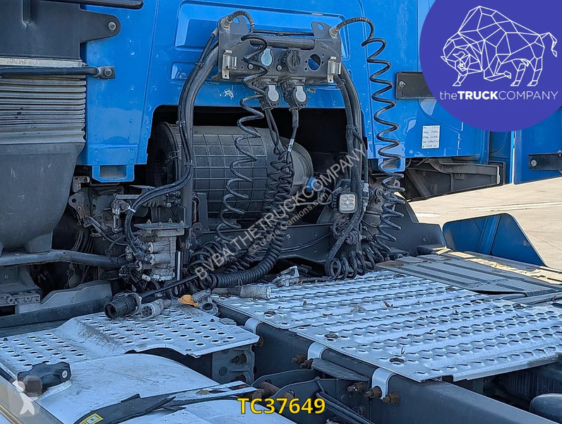 Traktor Renault T 520